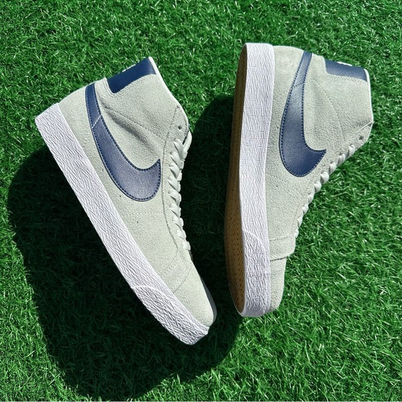 Nike Sb Zoom Blazer Mid Barely Green / Navy - Picture 8 of 13